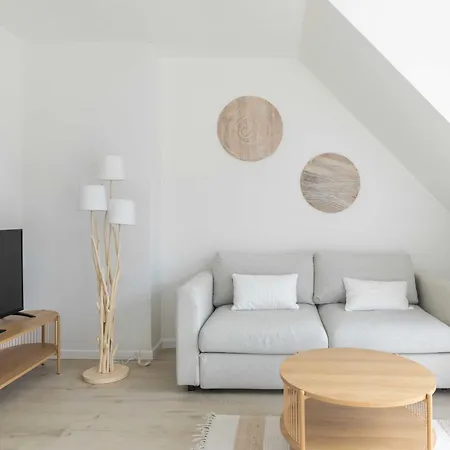 The Ocean Breeze 1 Apartman De Haan