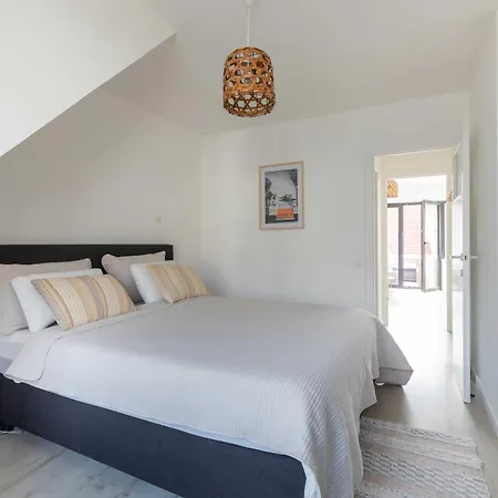 The Ocean Breeze 1 * De Haan