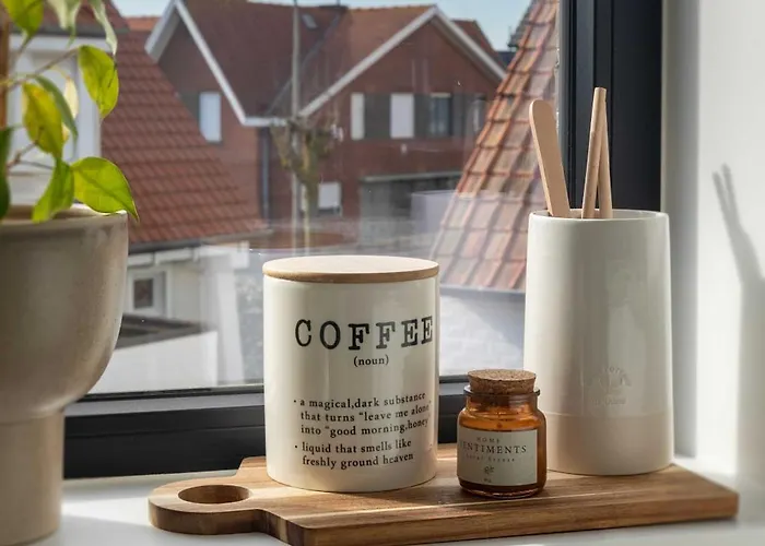 The Ocean Breeze 1 *